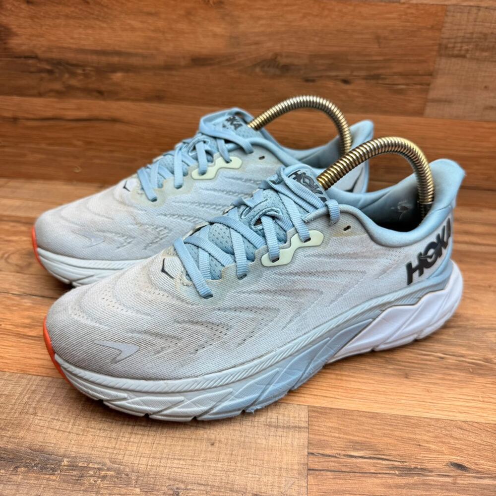 HOKA Clifton 9 Women’s size 8 Running Shoes Light Blue Athletic Sneakers